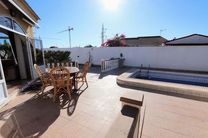 Image No.47-6 Bed Villa for sale