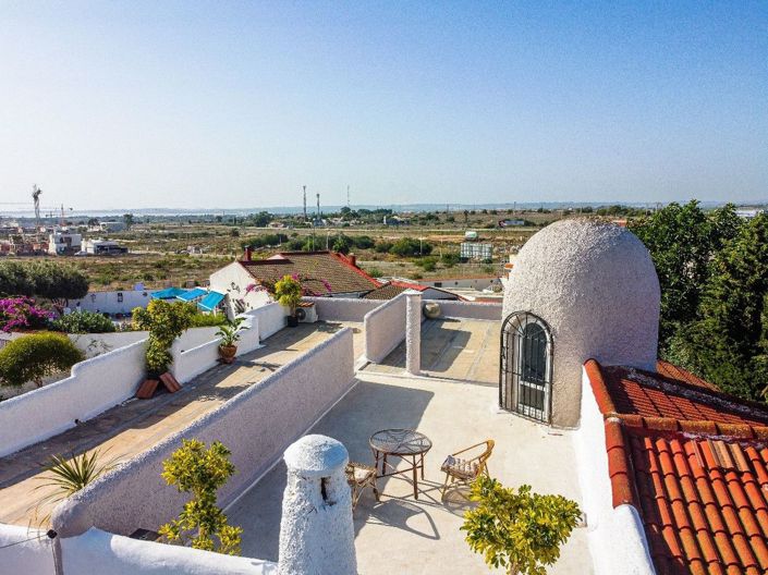 Image No.5-6 Bed Villa for sale