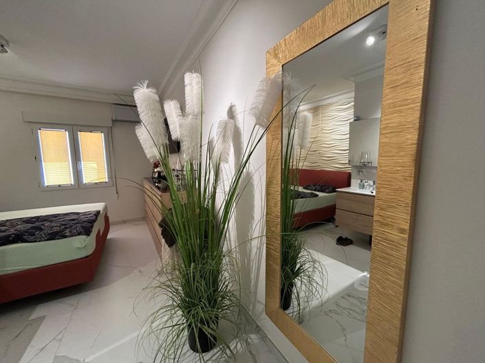 Image No.12-3 Bed Apartment for sale