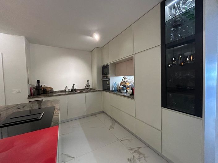 Image No.22-3 Bed Apartment for sale