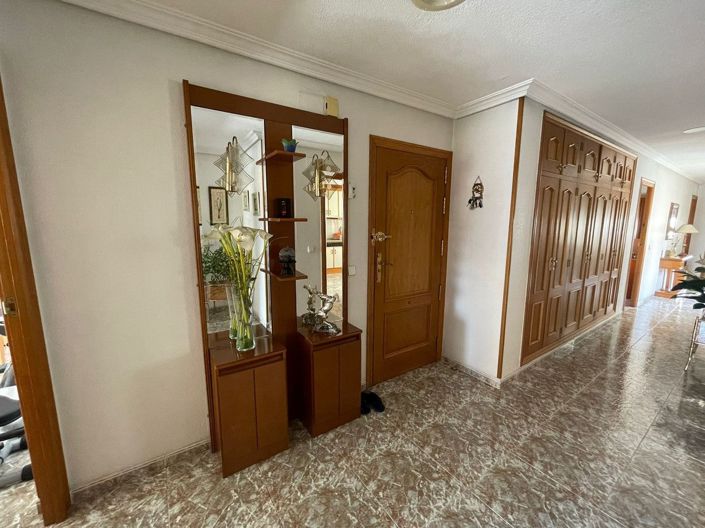 Image No.12-Appartement de 4 chambres à vendre à Torrevieja