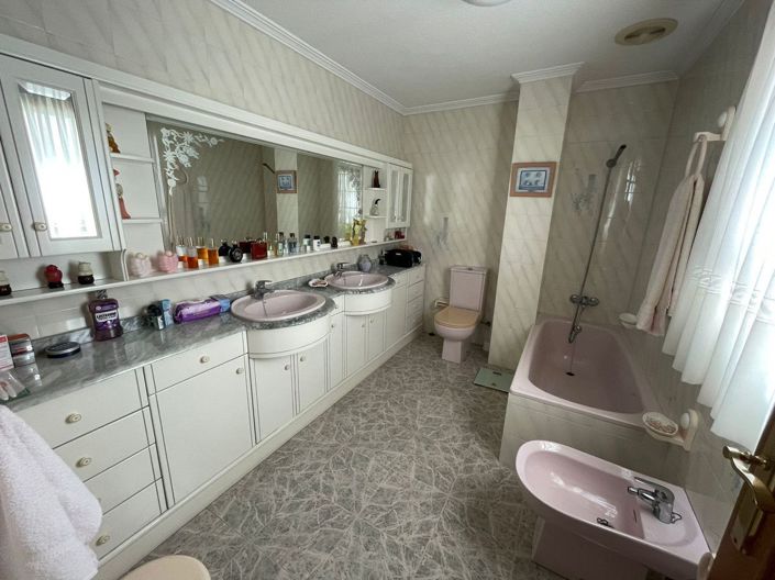 Image No.21-Appartement de 4 chambres à vendre à Torrevieja