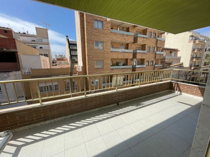 Image No.4-Appartement de 4 chambres à vendre à Torrevieja