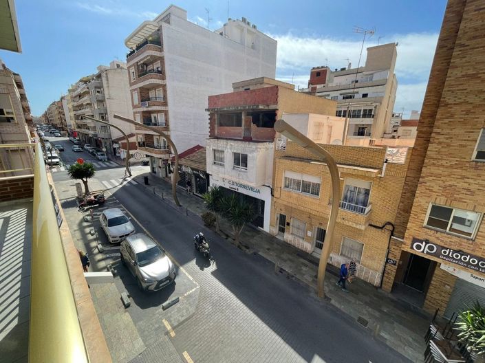 Image No.5-Appartement de 4 chambres à vendre à Torrevieja