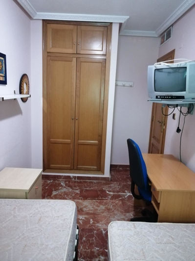 Image No.24-3 Bed Apartment for sale