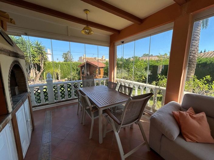 Image No.12-3 Bed Villa for sale