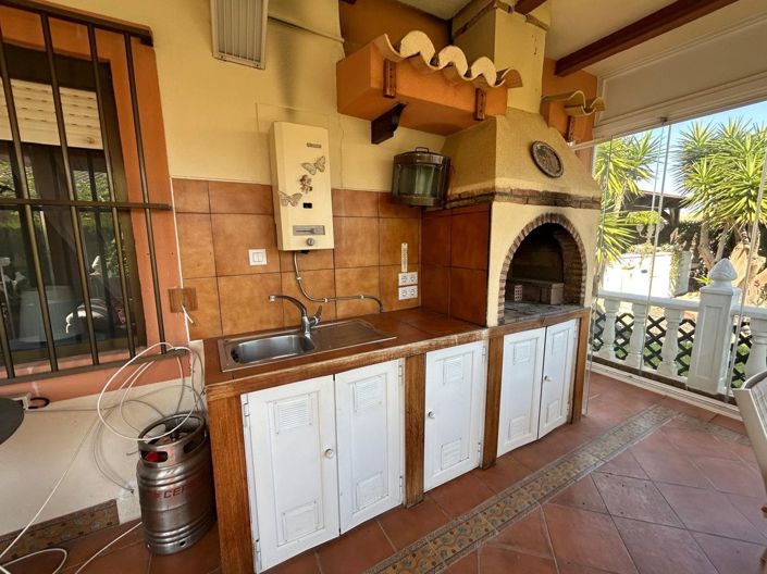Image No.20-3 Bed Villa for sale