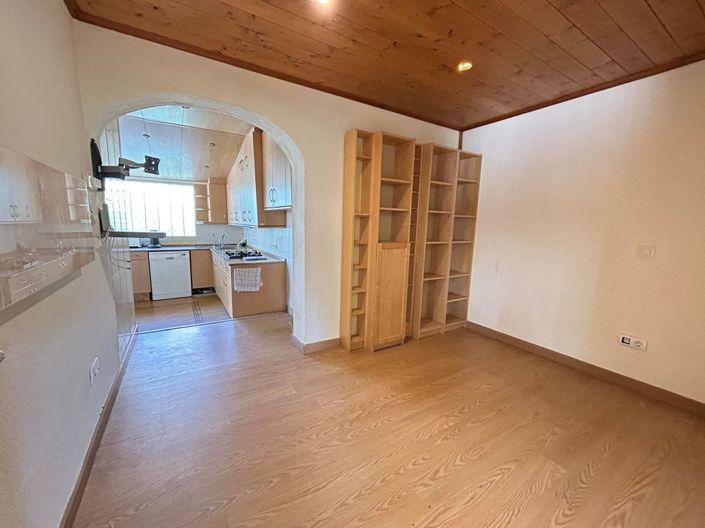 Image No.27-3 Bed Villa for sale