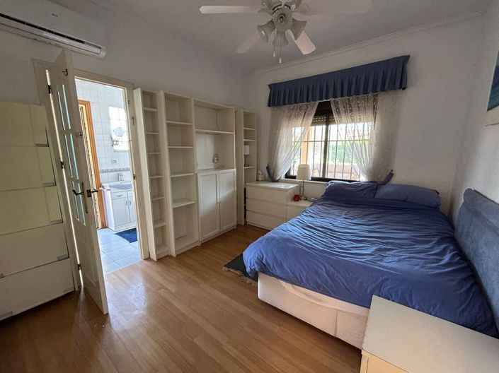 Image No.32-3 Bed Villa for sale
