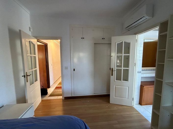 Image No.34-3 Bed Villa for sale