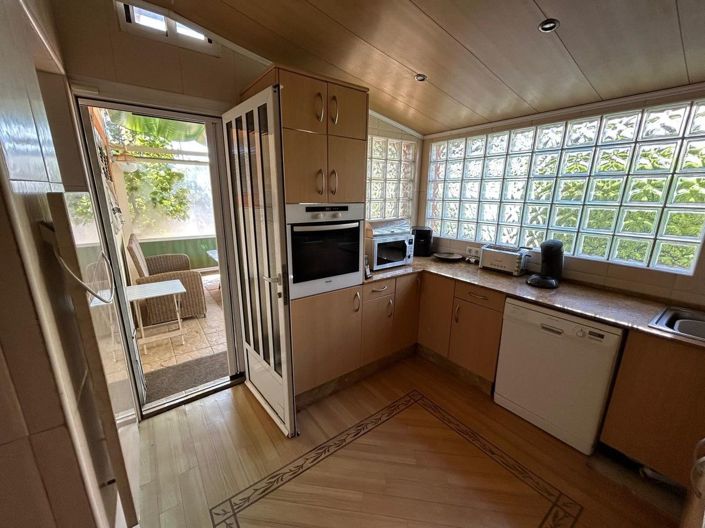 Image No.38-3 Bed Villa for sale