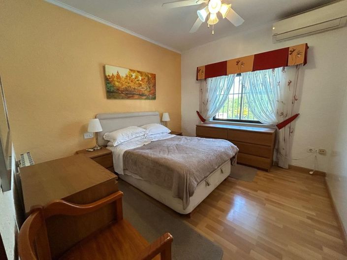 Image No.41-3 Bed Villa for sale