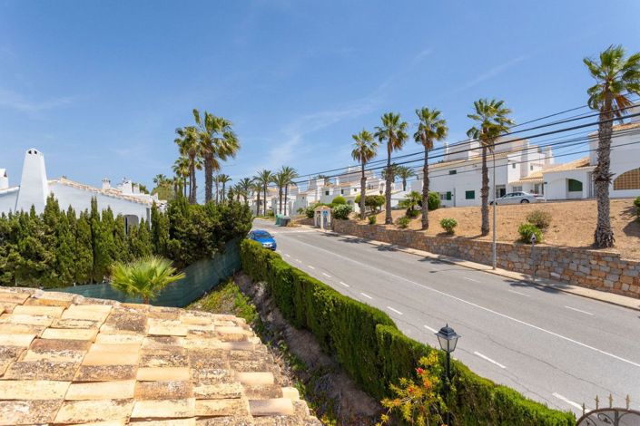 Image No.34-4 Bed Villa for sale