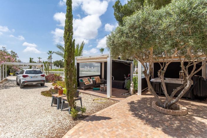 Image No.38-4 Bed Villa for sale