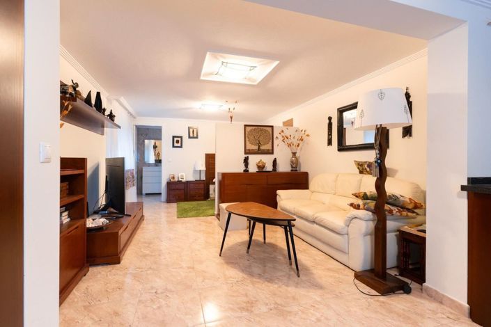 Image No.45-7 Bed Villa for sale