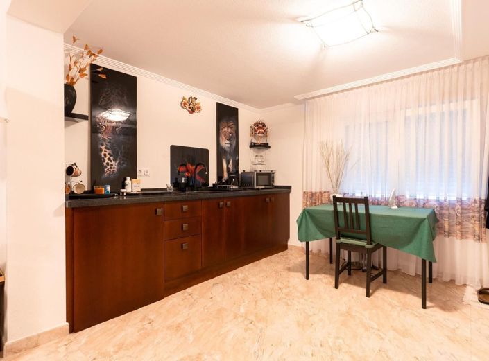 Image No.49-7 Bed Villa for sale
