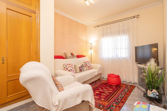 Image No.19-4 Bed Villa for sale