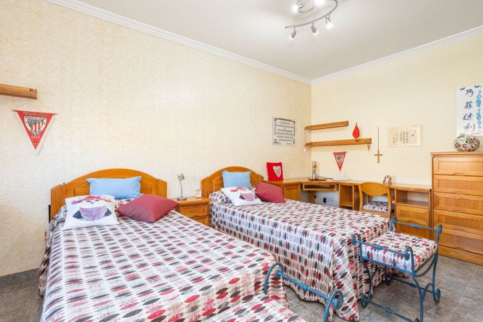 Image No.22-4 Bed Villa for sale