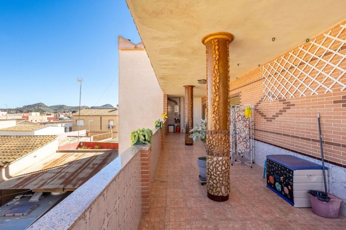 Image No.30-4 Bed Villa for sale