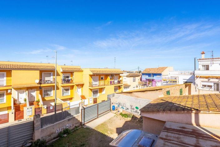 Image No.32-4 Bed Villa for sale