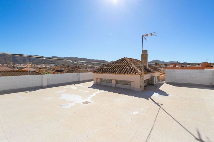 Image No.34-4 Bed Villa for sale