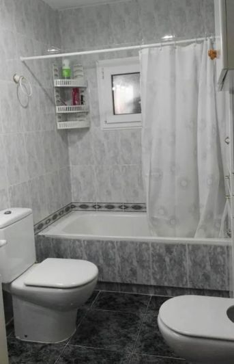 Image No.17-4 Bed Apartment for sale