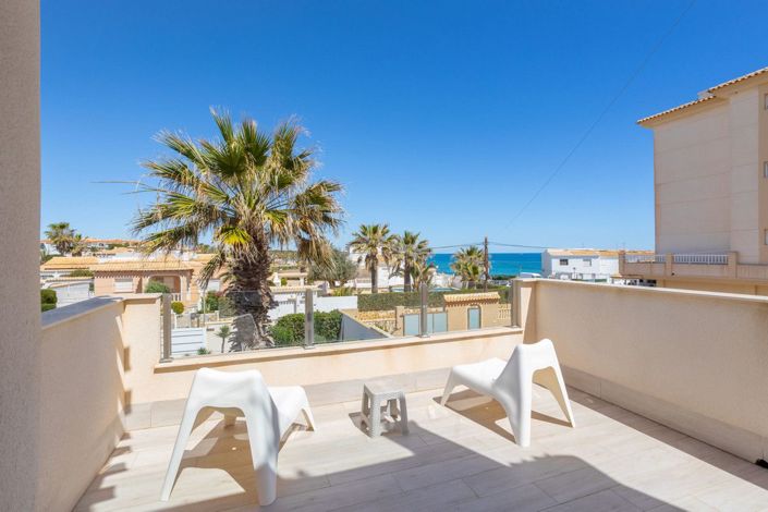 Image No.38-3 Bed Villa for sale