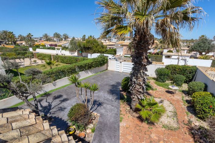 Image No.47-3 Bed Villa for sale