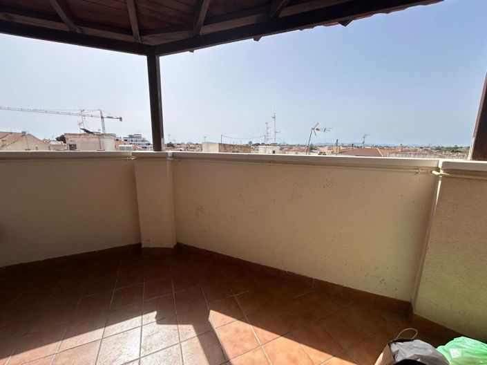 Image No.18-3 Bed Apartment for sale