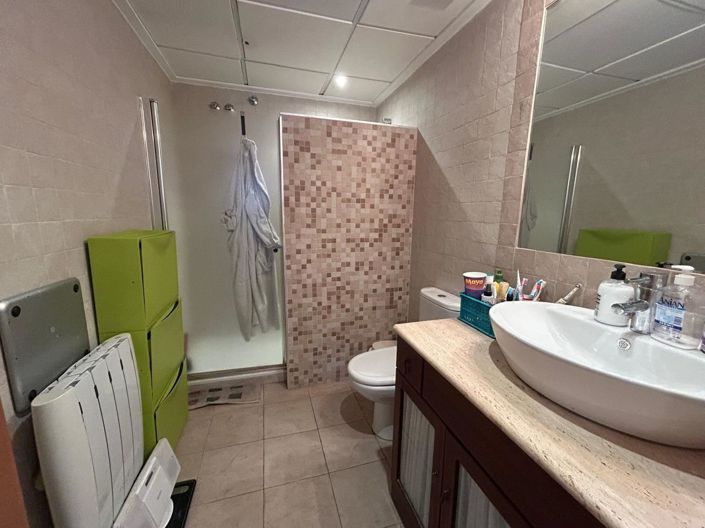 Image No.35-3 Bed Apartment for sale