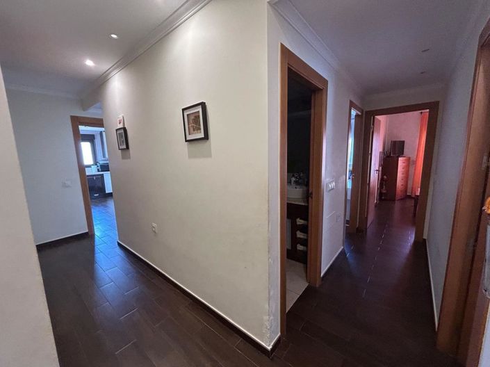 Image No.4-3 Bed Apartment for sale