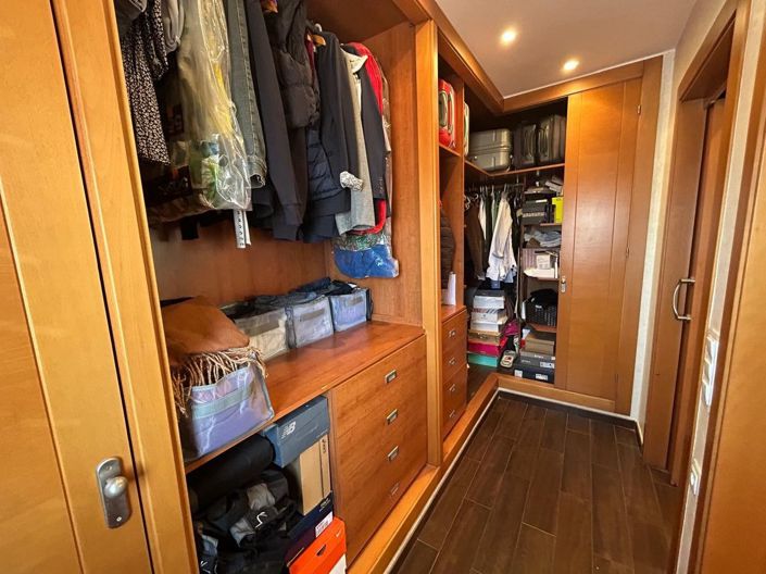 Image No.44-3 Bed Apartment for sale