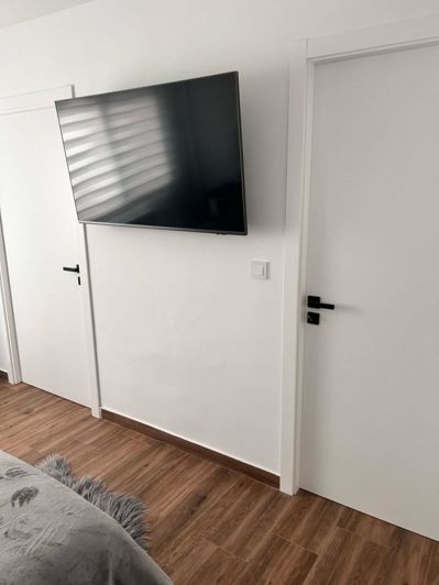 Image No.10-1 Bed Apartment for sale