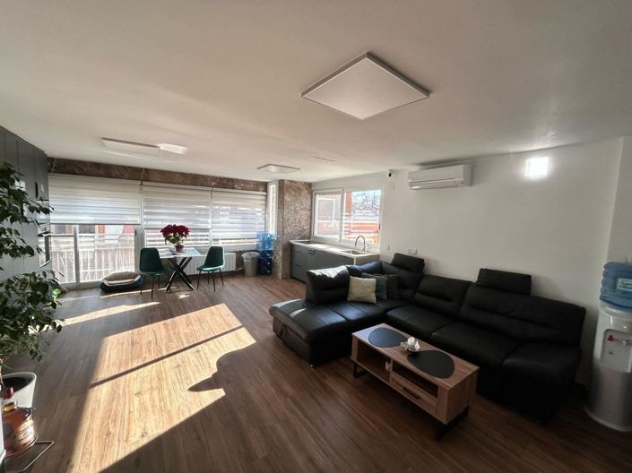 Image No.35-1 Bed Apartment for sale