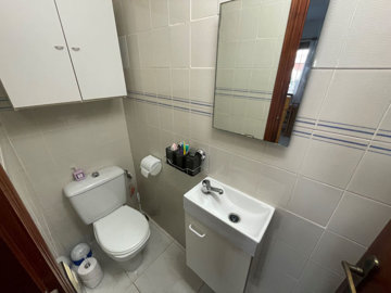 8-e64a9055bba3e77ac8aca3b893cdf826