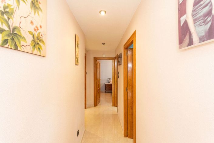Image No.17-3 Bed Villa for sale