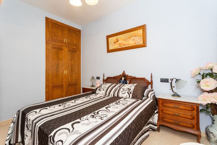 Image No.19-3 Bed Villa for sale