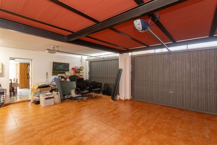 Image No.32-3 Bed Villa for sale