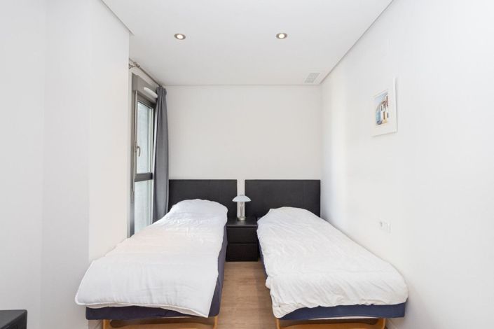 Image No.27-4 Bed Apartment for sale