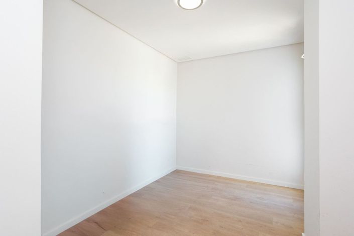 Image No.29-4 Bed Apartment for sale