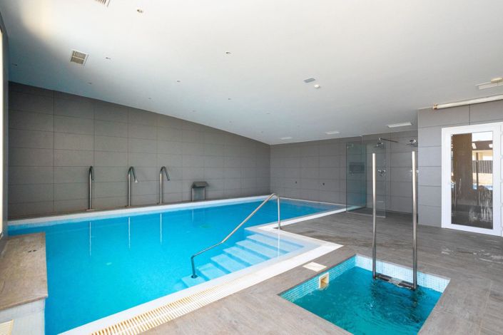 Image No.33-4 Bed Apartment for sale