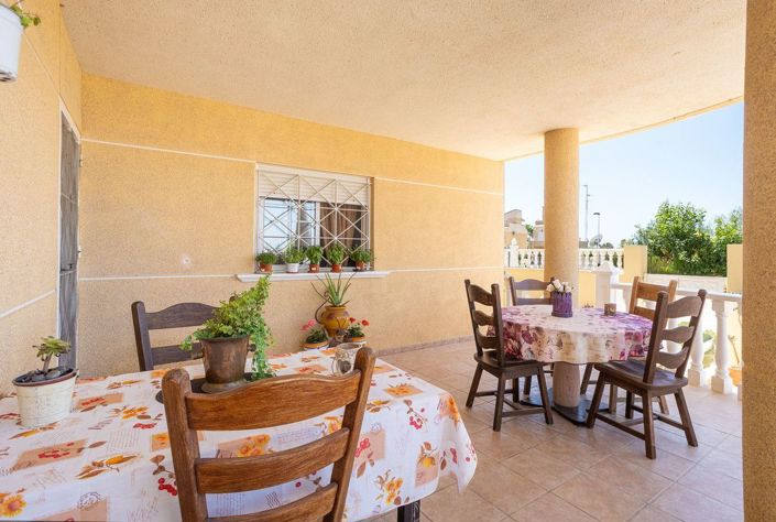 Image No.8-Villa de 6 chambres à vendre à Torrevieja