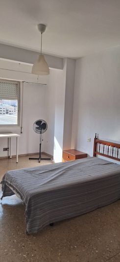 Image No.22-4 Bed Apartment for sale