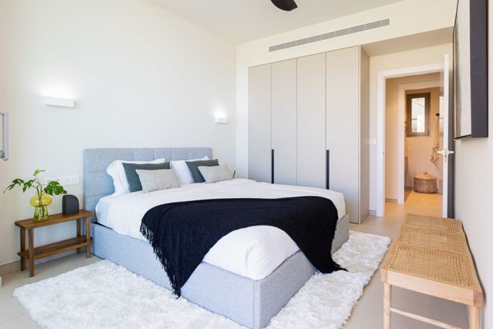 Image No.27-3 Bed Apartment for sale