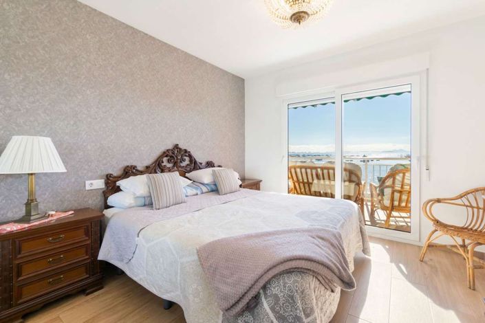 Image No.14-3 Bed Apartment for sale