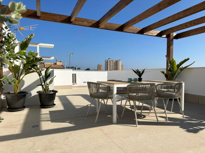 Image No.25-2 Bed Villa for sale