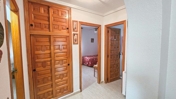 Image No.18-3 Bed Villa for sale