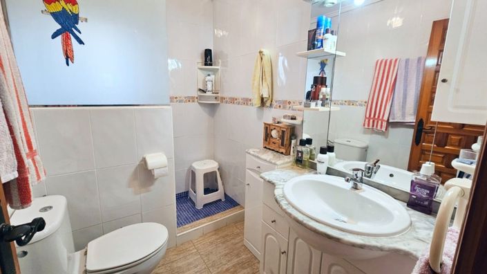 Image No.29-3 Bed Villa for sale