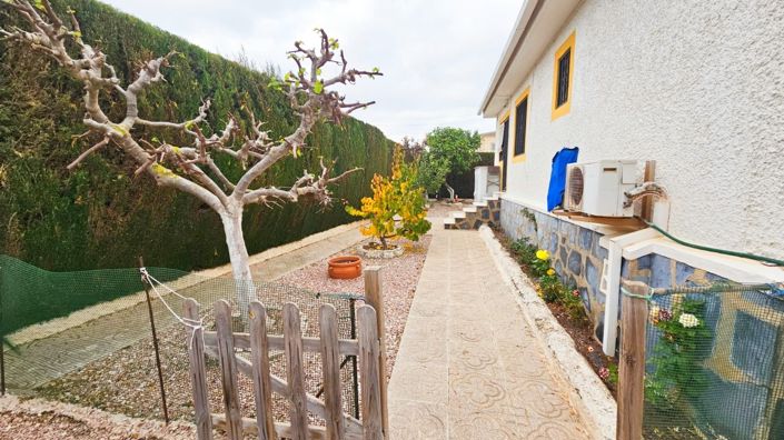 Image No.36-3 Bed Villa for sale