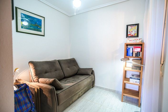 Image No.22-4 Bed Apartment for sale